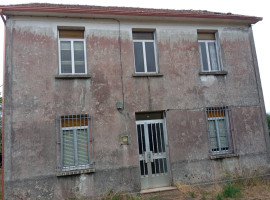 Casa en Coristanco ( muiño seco )