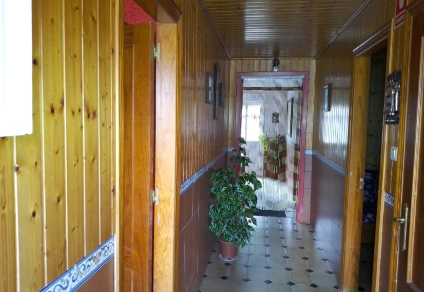 Casa en la carretera de Rus para entrar a vivir