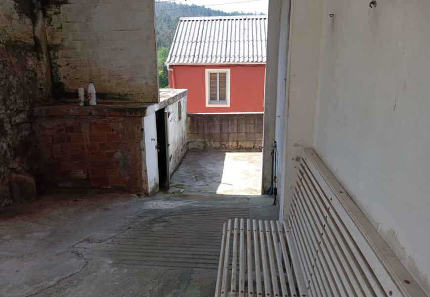 Casa en Entrecruces cerca de Carballo