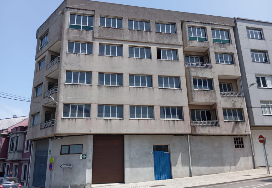 Edificio en Carballo para reformar