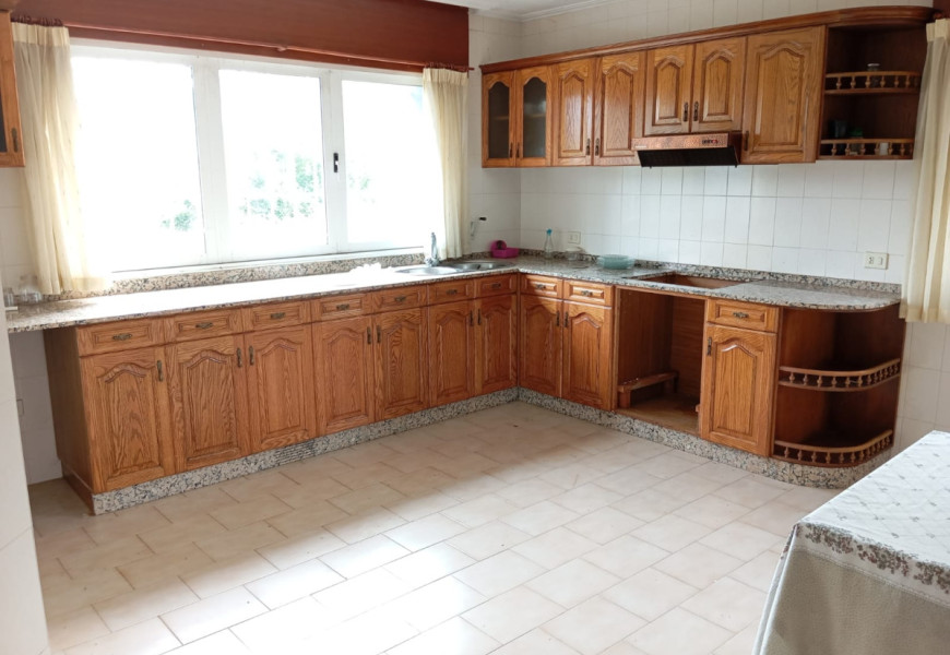 Casa en Brexo, Cambre con Piscina