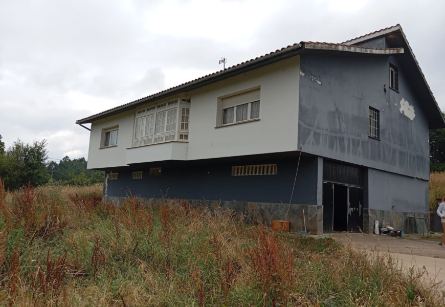 Casa en Brexo, Cambre con Piscina