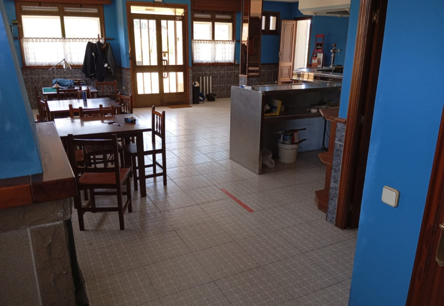 Casa con Bar en Coristanco