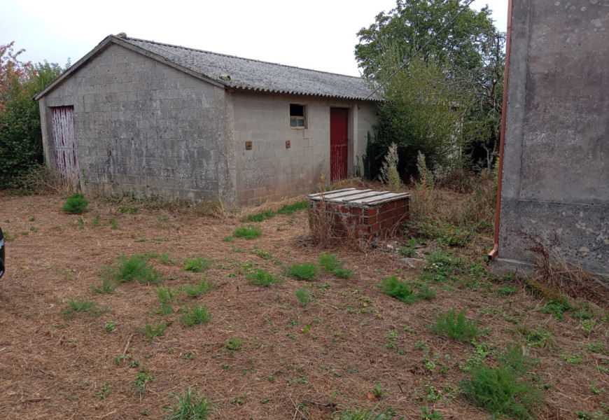 Casa en Coristanco ( muiño seco )