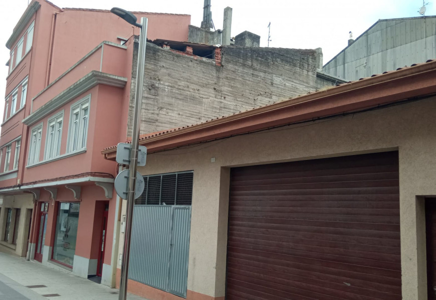 Edificios céntricos, Carballo